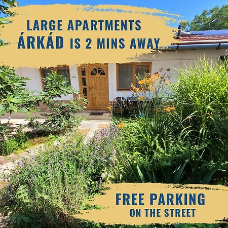 Mandula Apartman Szeged Ngoại thất bức ảnh